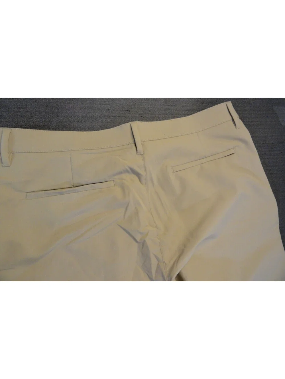 DESIGNER BANANA REPUBLIC KHAKI TAN 100% POLYESTER PANTS MENS 37x28